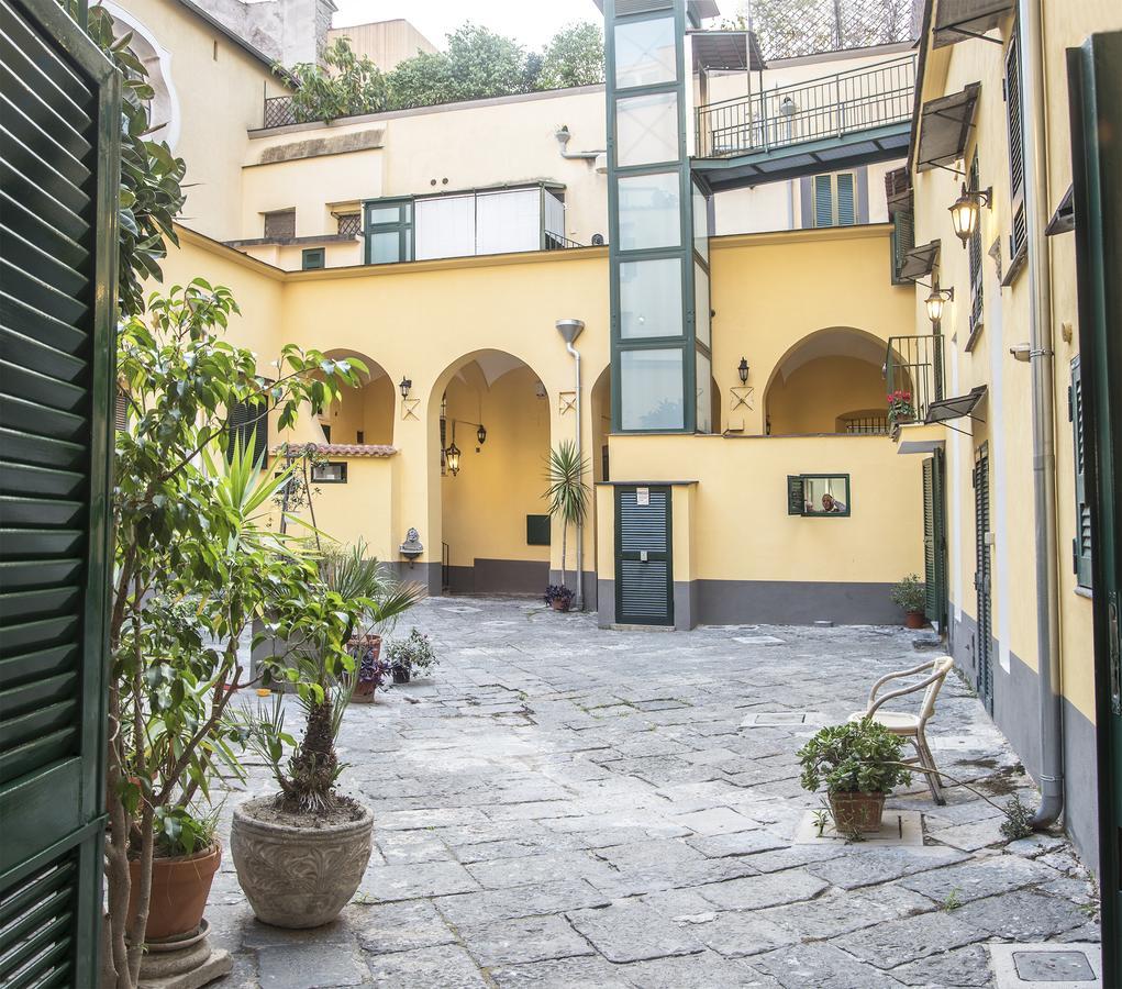 The Rock Apartment Napoli Ngoại thất bức ảnh