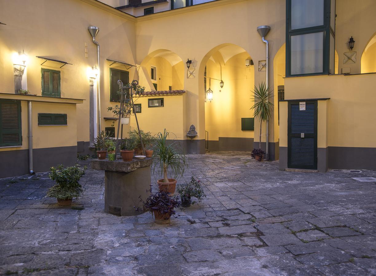 The Rock Apartment Napoli Ngoại thất bức ảnh