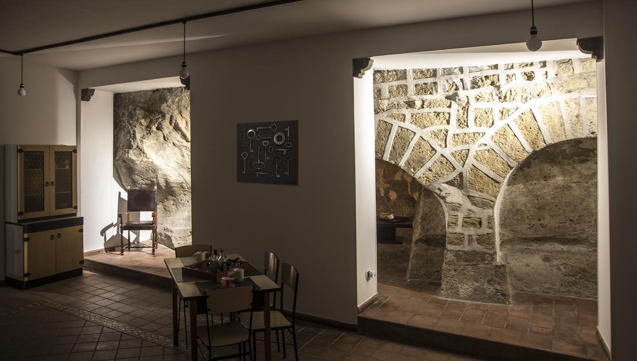 The Rock Apartment Napoli Ngoại thất bức ảnh